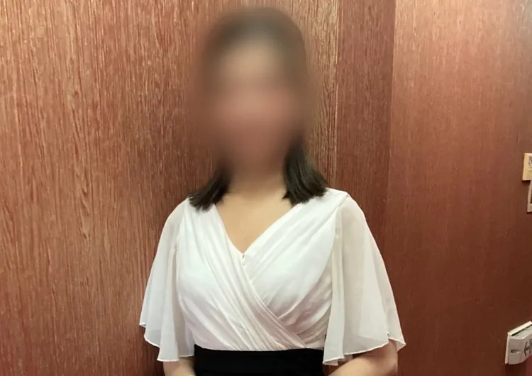 新人あやさんさん